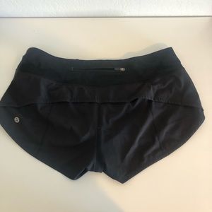 Lululemon black shorts